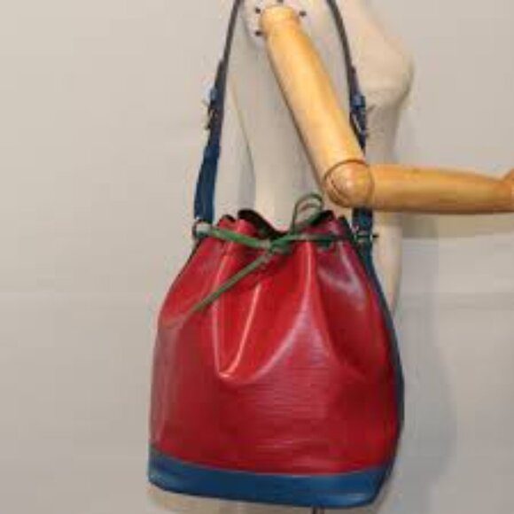 LOUIS VUITTON Epi Tri-Col Color Noe Large Bucket Shoulder Bag Red BlueGreen EUC - Picture 16 of 17